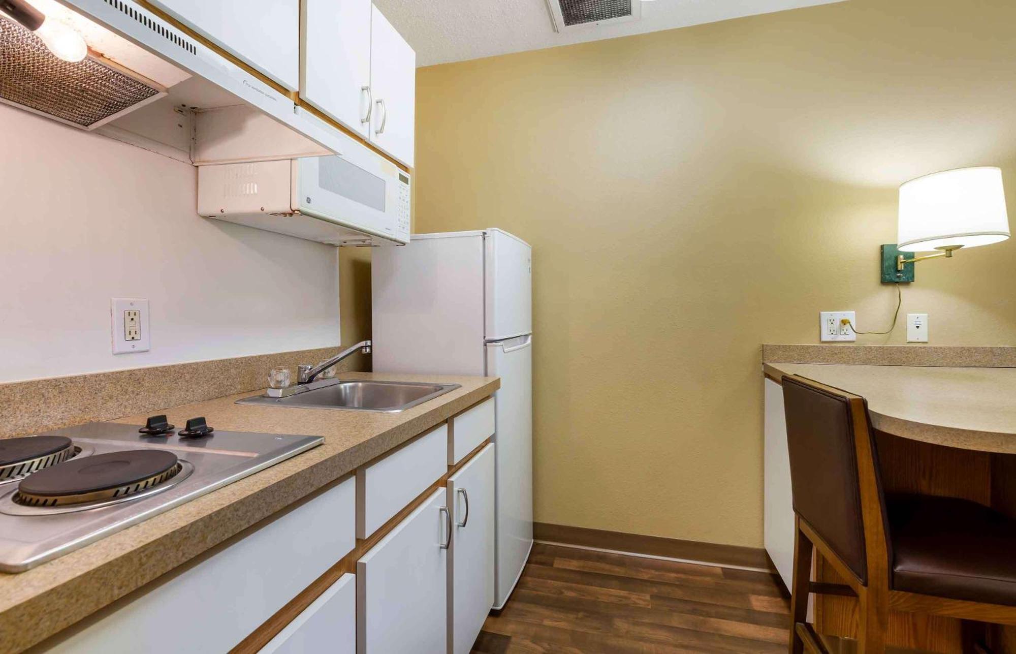 Extended Stay America Select Suites - Baltimore - BWI Airport - International Dr Linthicum Exterior photo